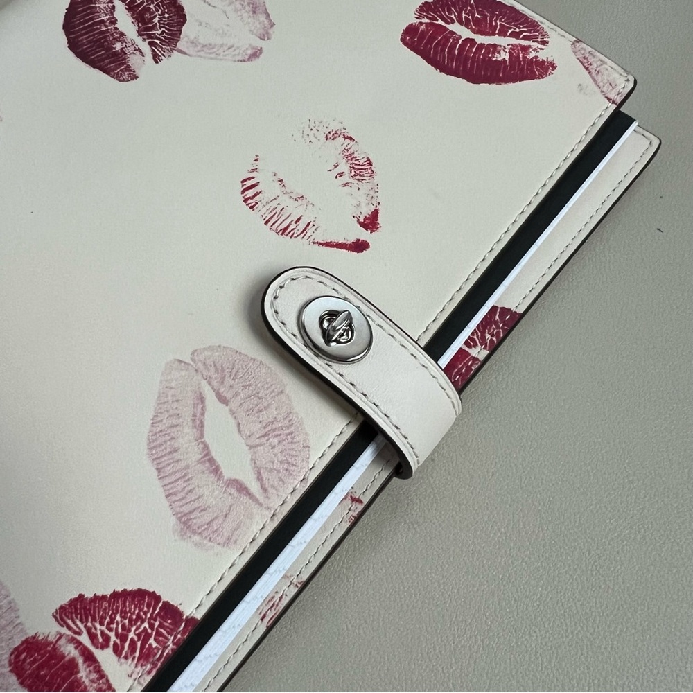 Coach Lip Print Glovetanned Leather Refillable Notebook Cover Journal - Picture 8 of 13